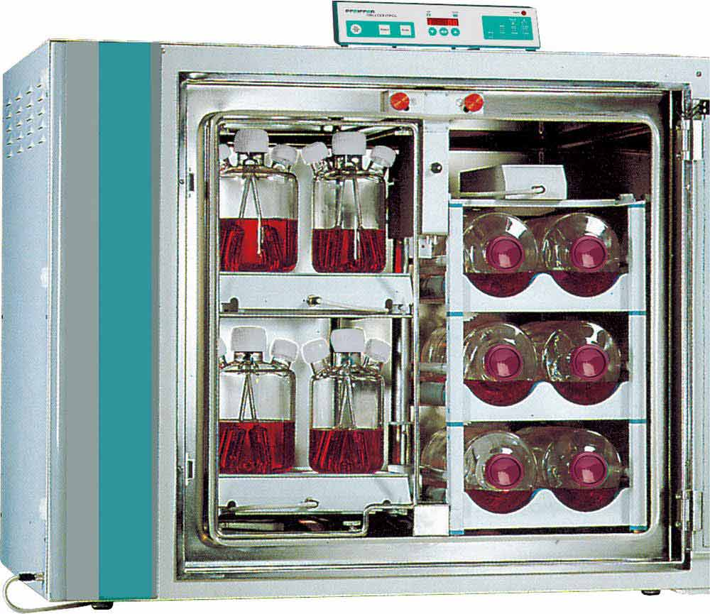 Cell cultivation in roller bottles CELLROLL LPP Group